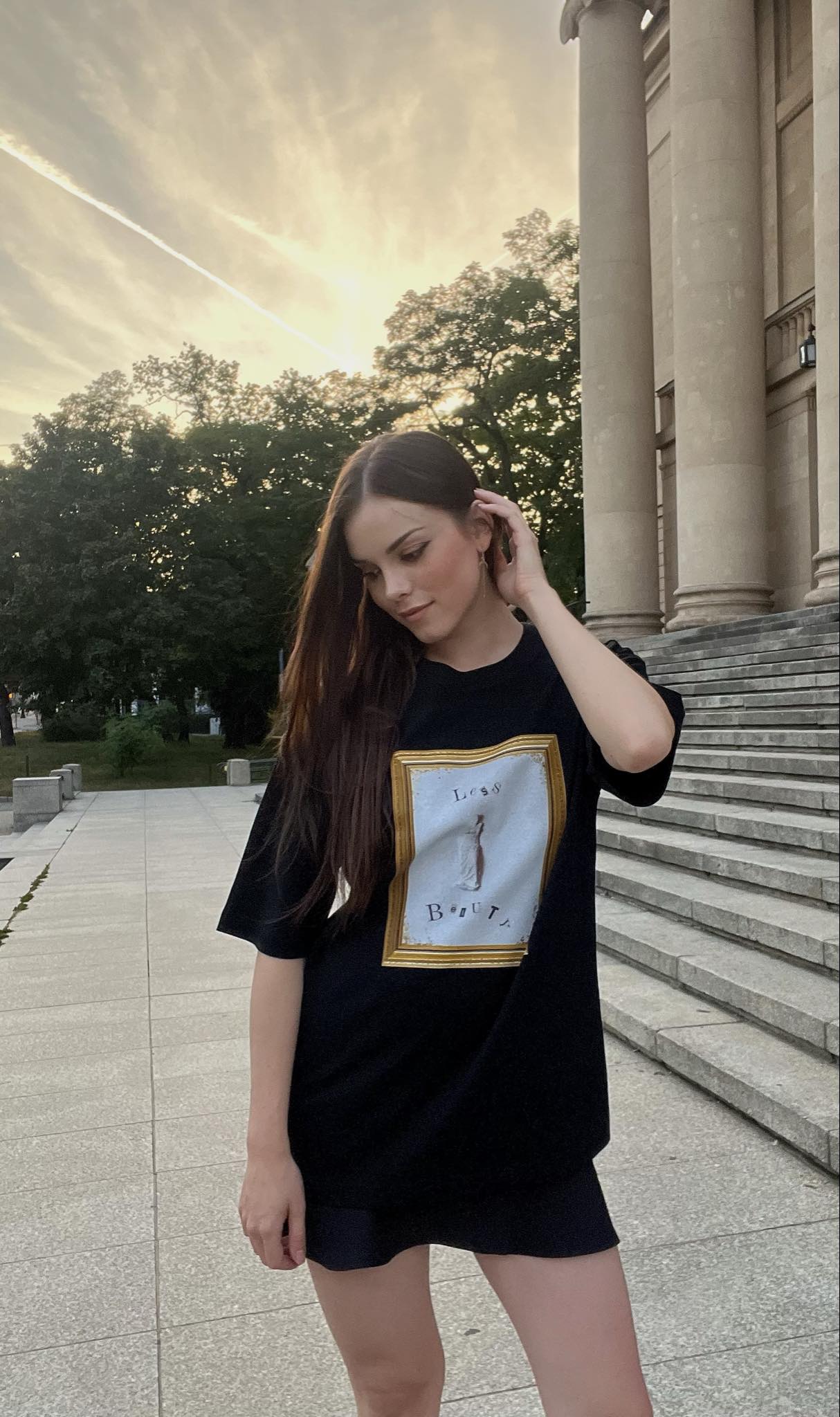 Less Beauty, More Charisma - Oversize Shirt